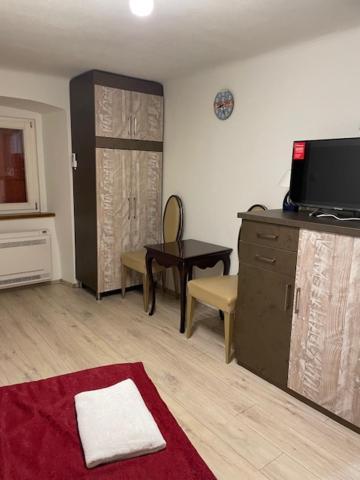 Romantic Hotel Centar Omisalj ภายนอก รูปภาพ